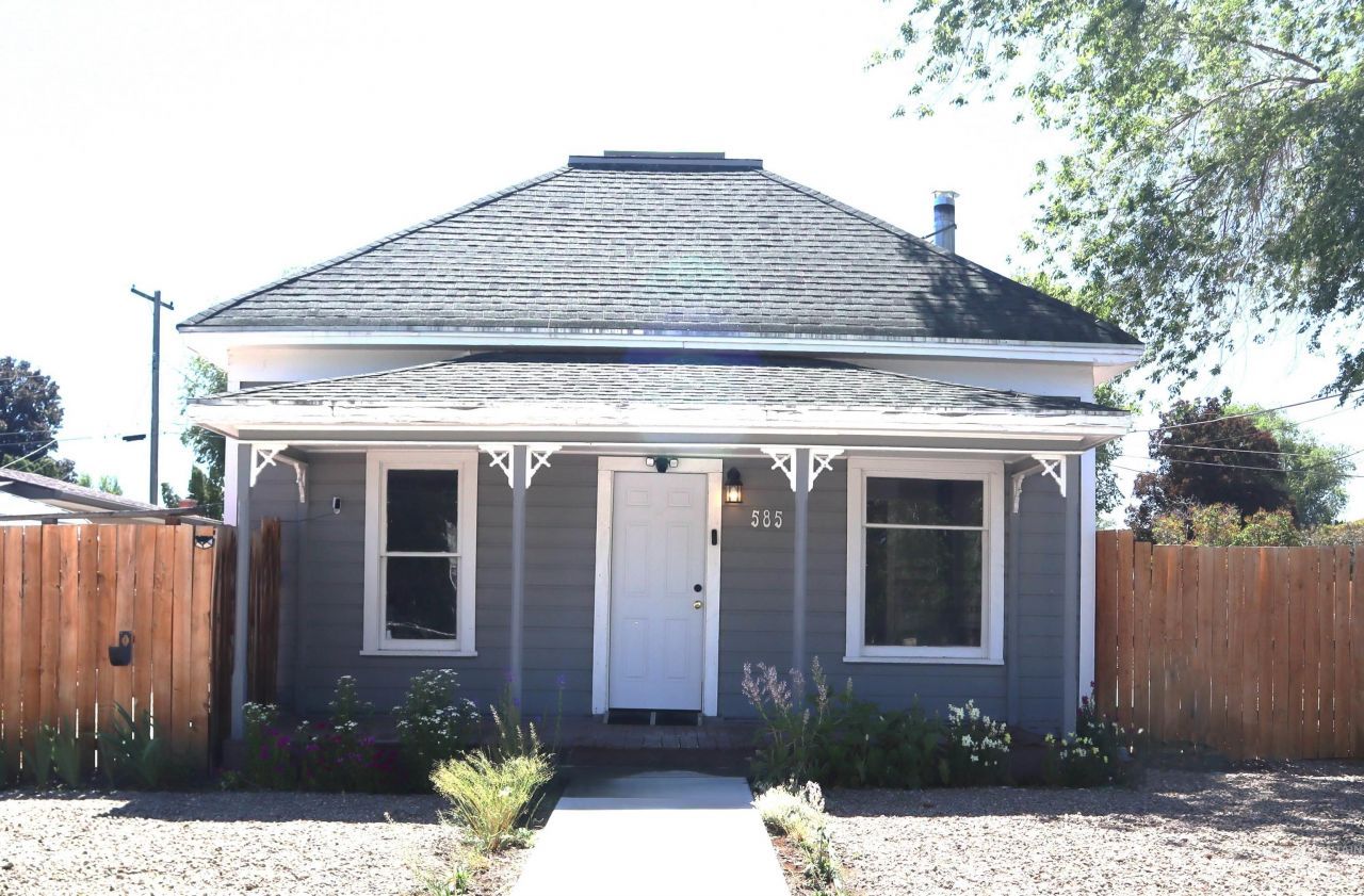 585 N 5th E, Mountain Home, ID 83647 Main Photo