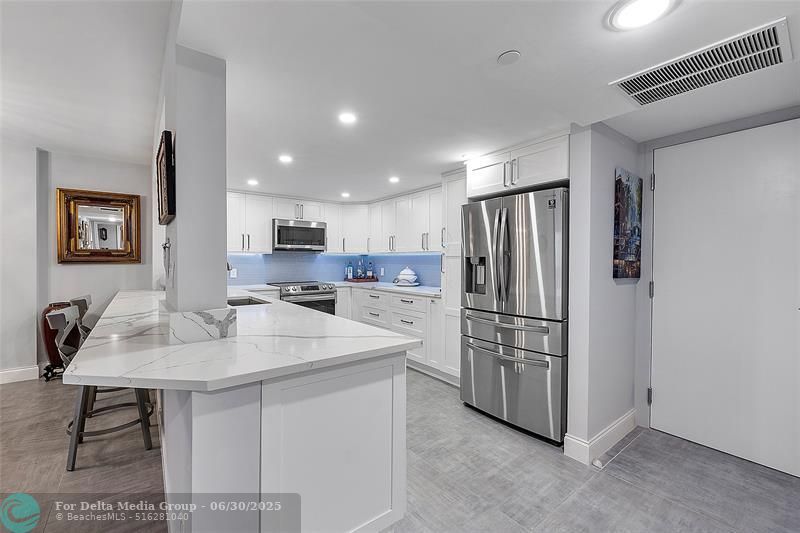 1150 Hillsboro Mile, Unit 905, Hillsboro Beach, FL 33062 Photo