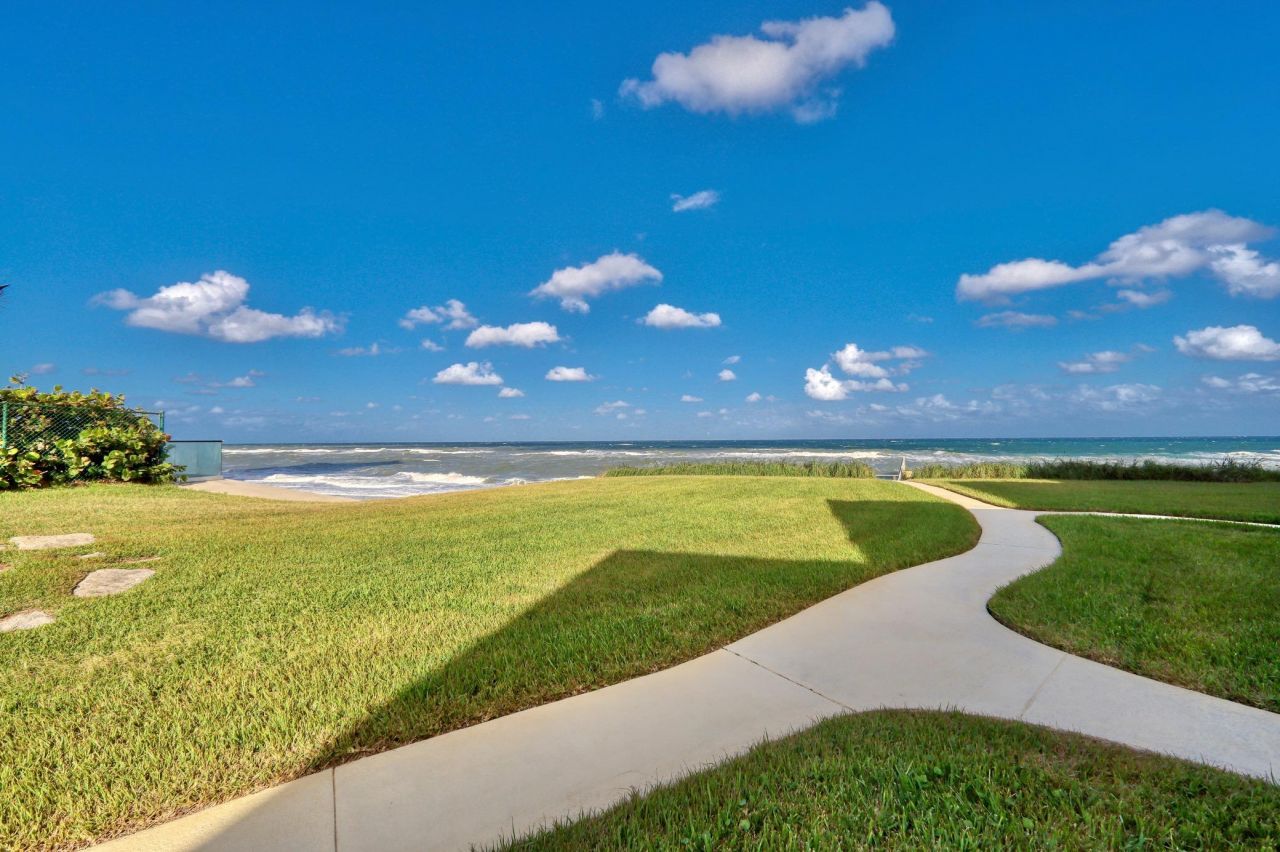 5060 N Ocean A Drive, Unit A, Riviera Beach, FL 33404 Photo
