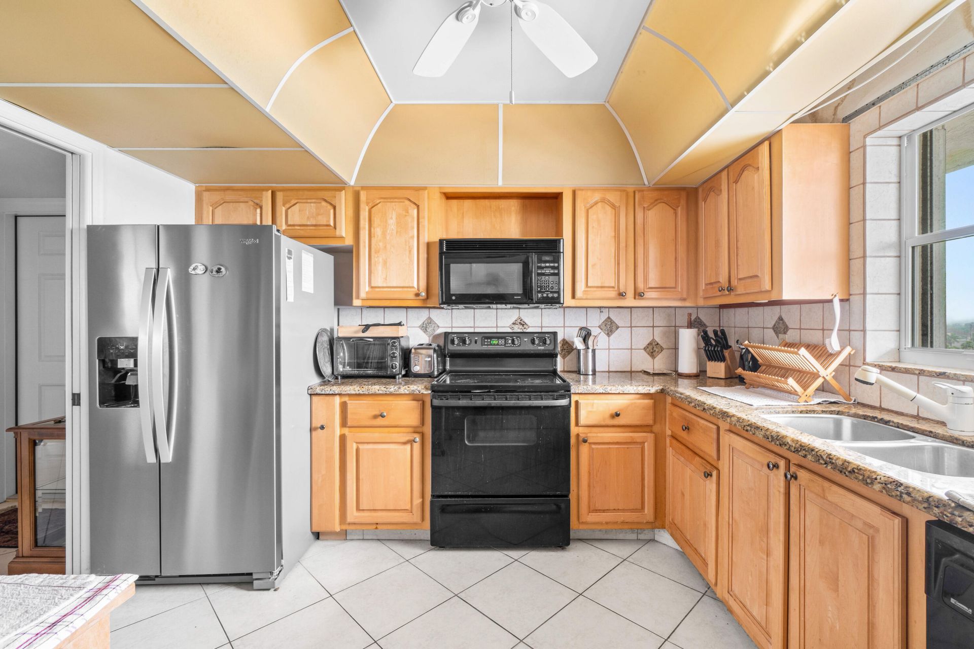 801 Lake Shore Drive, Unit 619, Lake Park, FL 33403 Photo