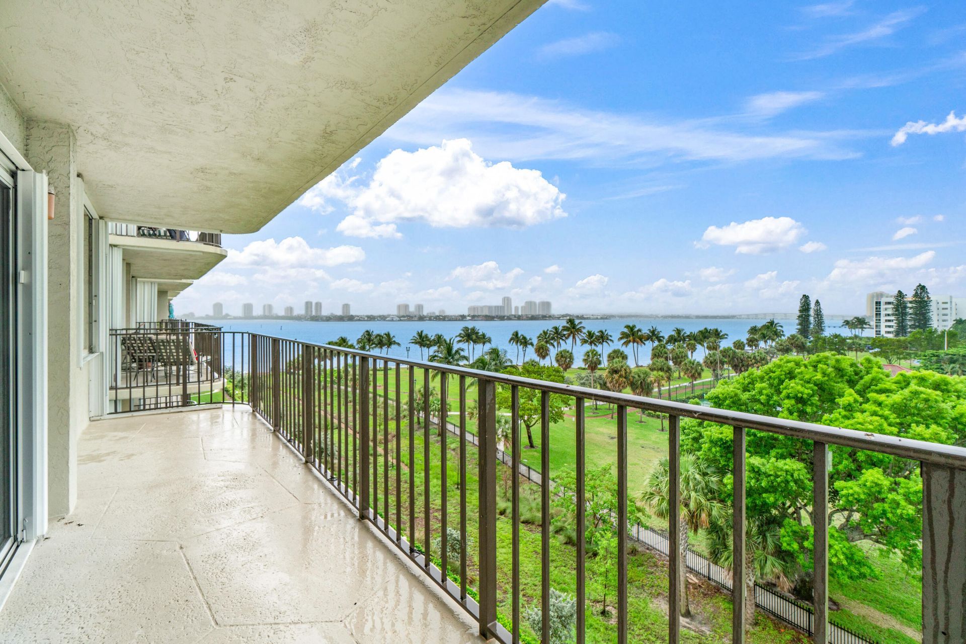 801 Lake Shore Drive, Unit 619, Lake Park, FL 33403 Photo