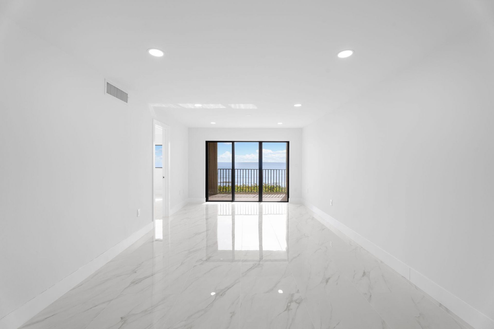 7420 S Ocean Drive, Unit 314, Jensen Beach, FL 34957 Photo