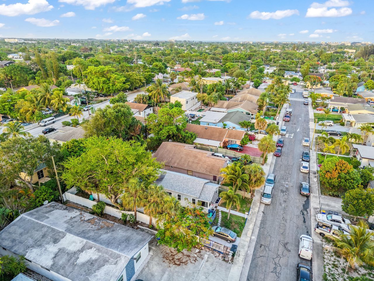 1738 Sunset Avenue, Lake Worth Beach, FL 33460 Photo