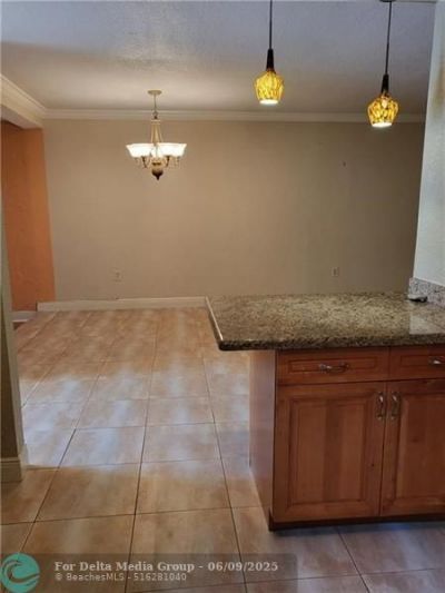 780 NE 199th Street, Unit E 101, Miami, FL 33179 Photo