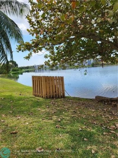 780 NE 199th Street, Unit E 101, Miami, FL 33179 Photo