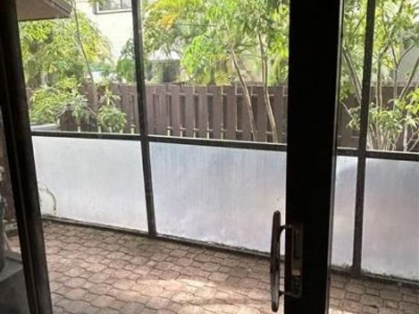 7650 NW 79th Ave, Unit M5, Tamarac, FL 33321