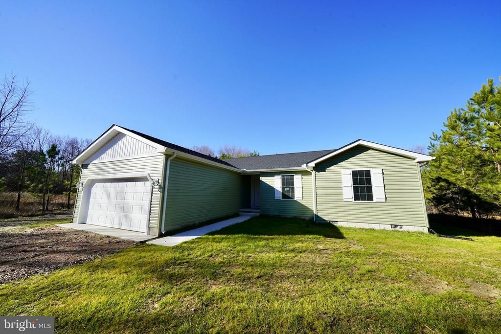 65 Hidden Hollow Drive, Houston, DE 19954 Main Photo