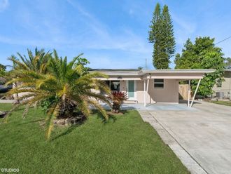 1831 SW 42nd Ter Fort Lauderdale, FL 33317