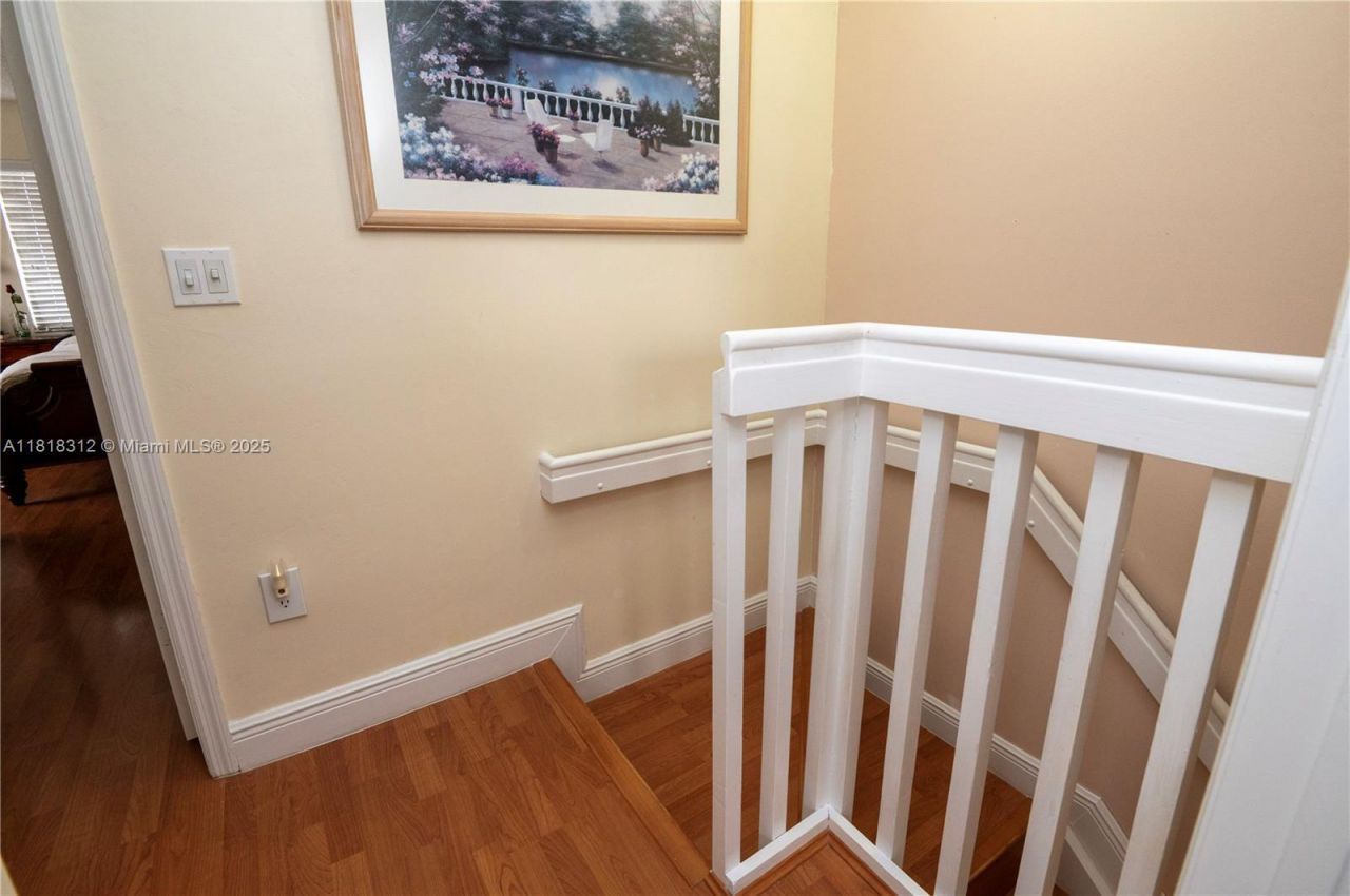 2375 W 74th St, Unit 106-6, Hialeah, FL 33016 Photo