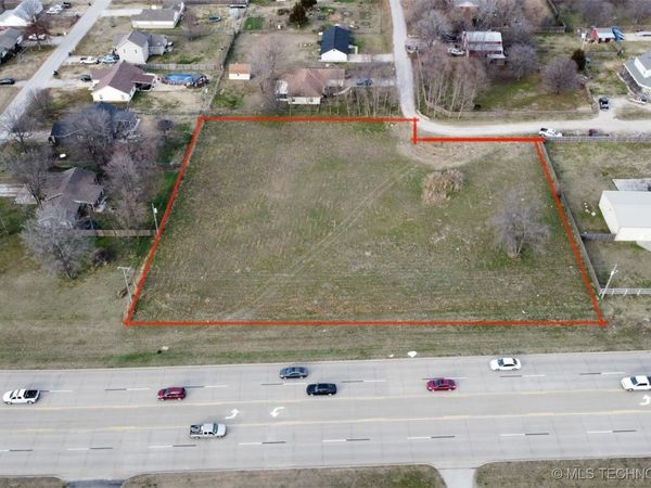 19505 E 116th Street North , Collinsville, OK 74021