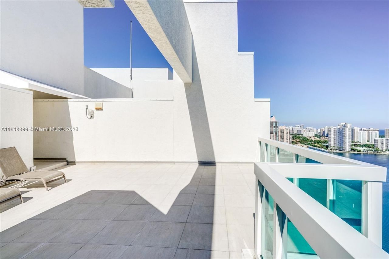 3201 NE 183rd St, Unit 3106, Aventura, FL 33160 Photo