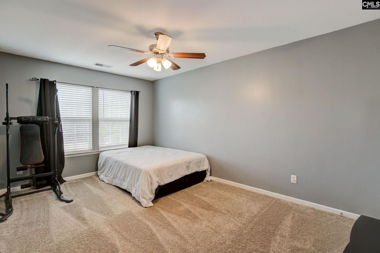 1371 Green Turf Lane Photo 11