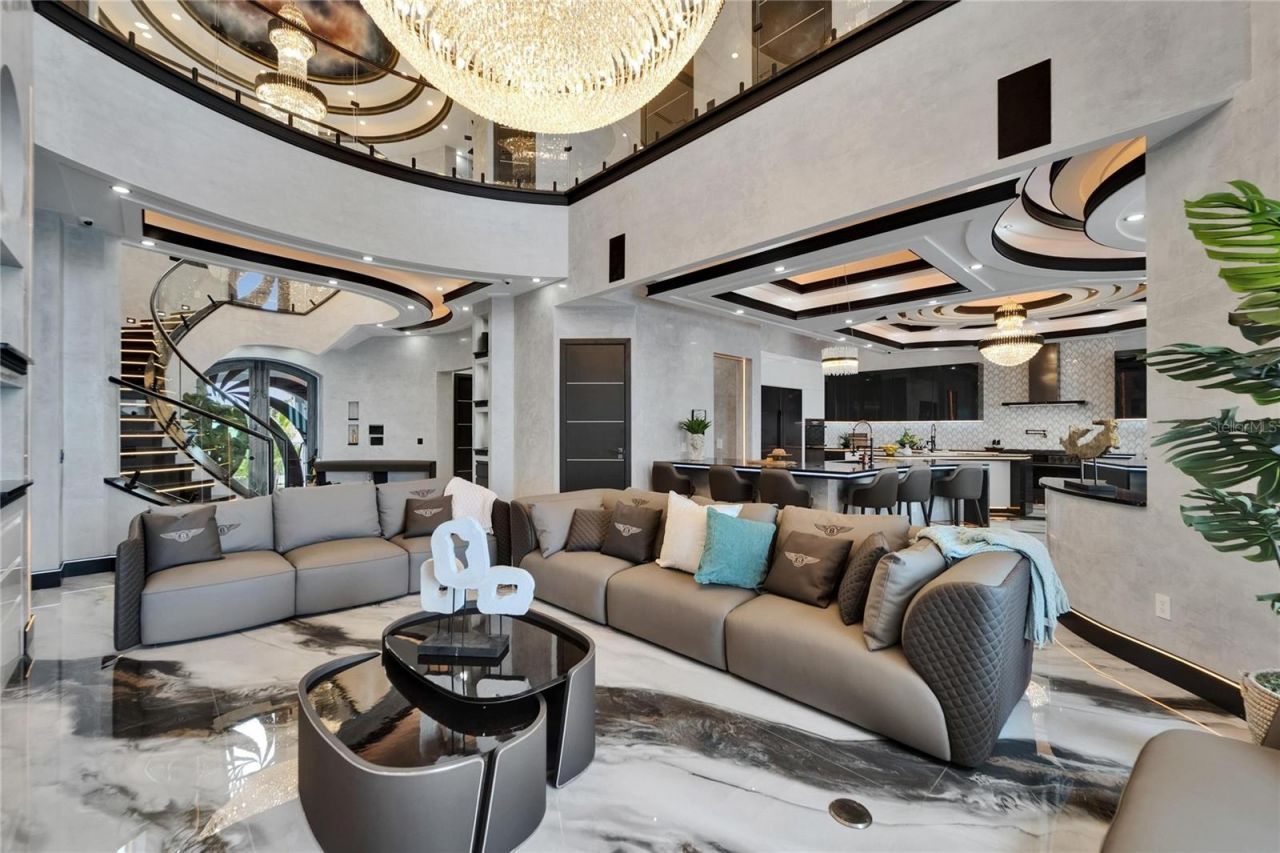 6526 Surfside Boulevard, Apollo Beach, FL 33572 Photo