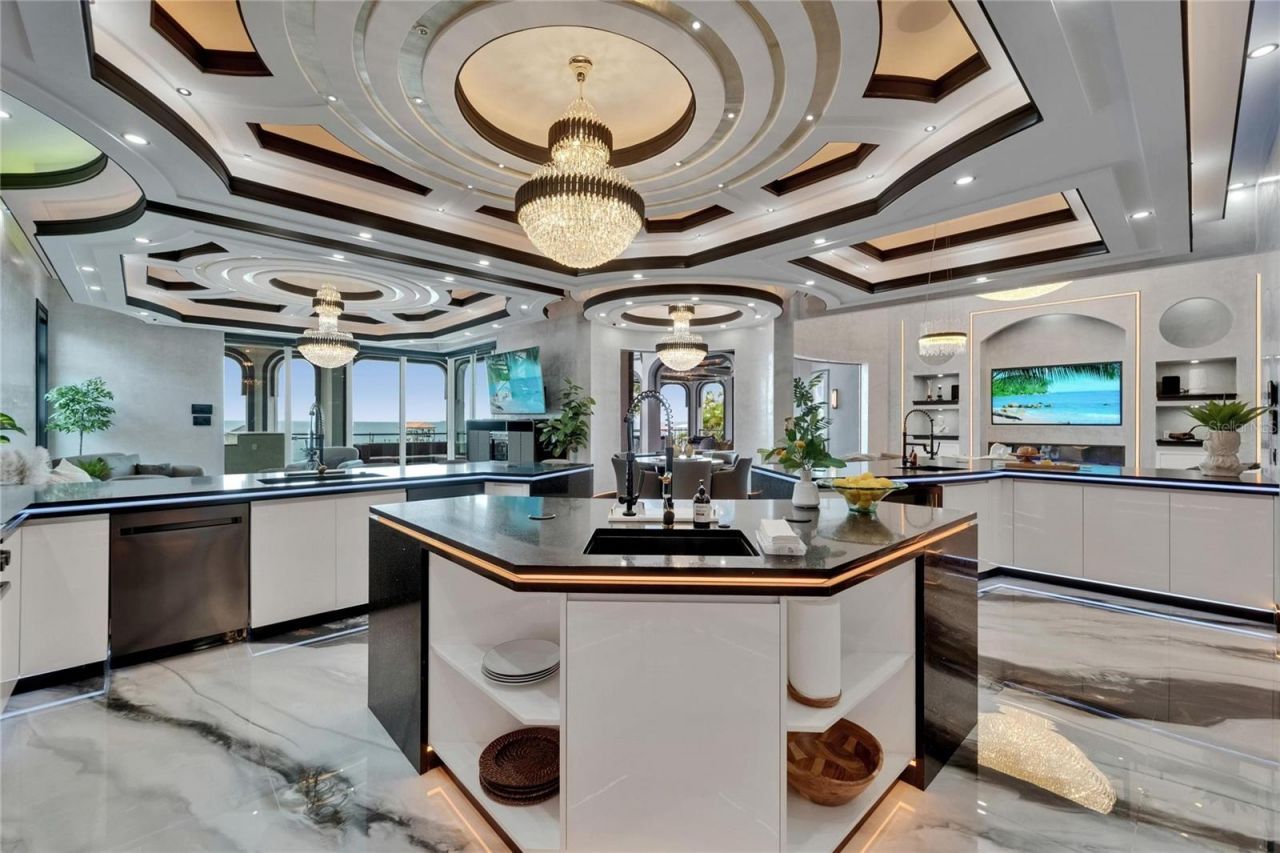 6526 Surfside Boulevard, Apollo Beach, FL 33572 Photo