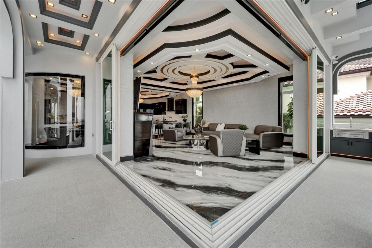 6526 Surfside Boulevard, Apollo Beach, FL 33572 Photo