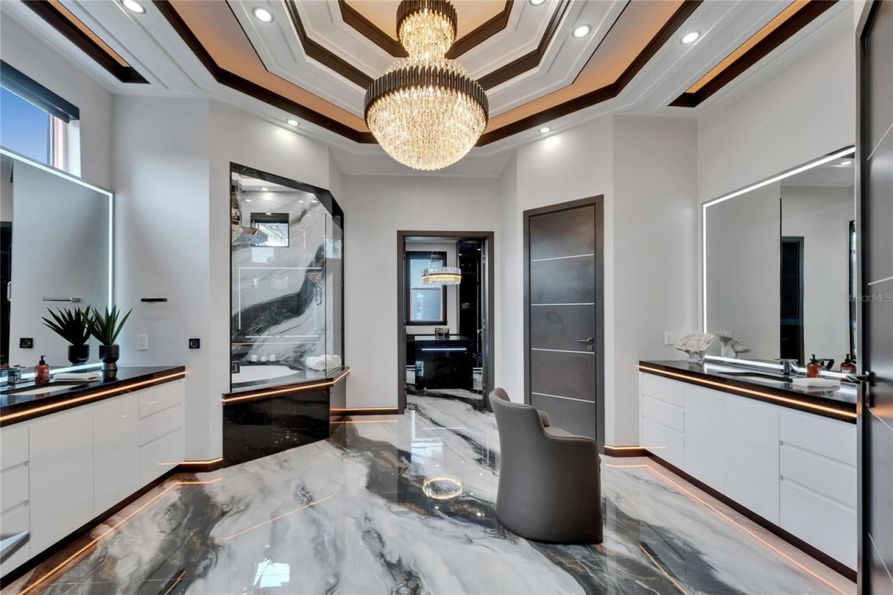 6526 Surfside Boulevard, Apollo Beach, FL 33572 Photo