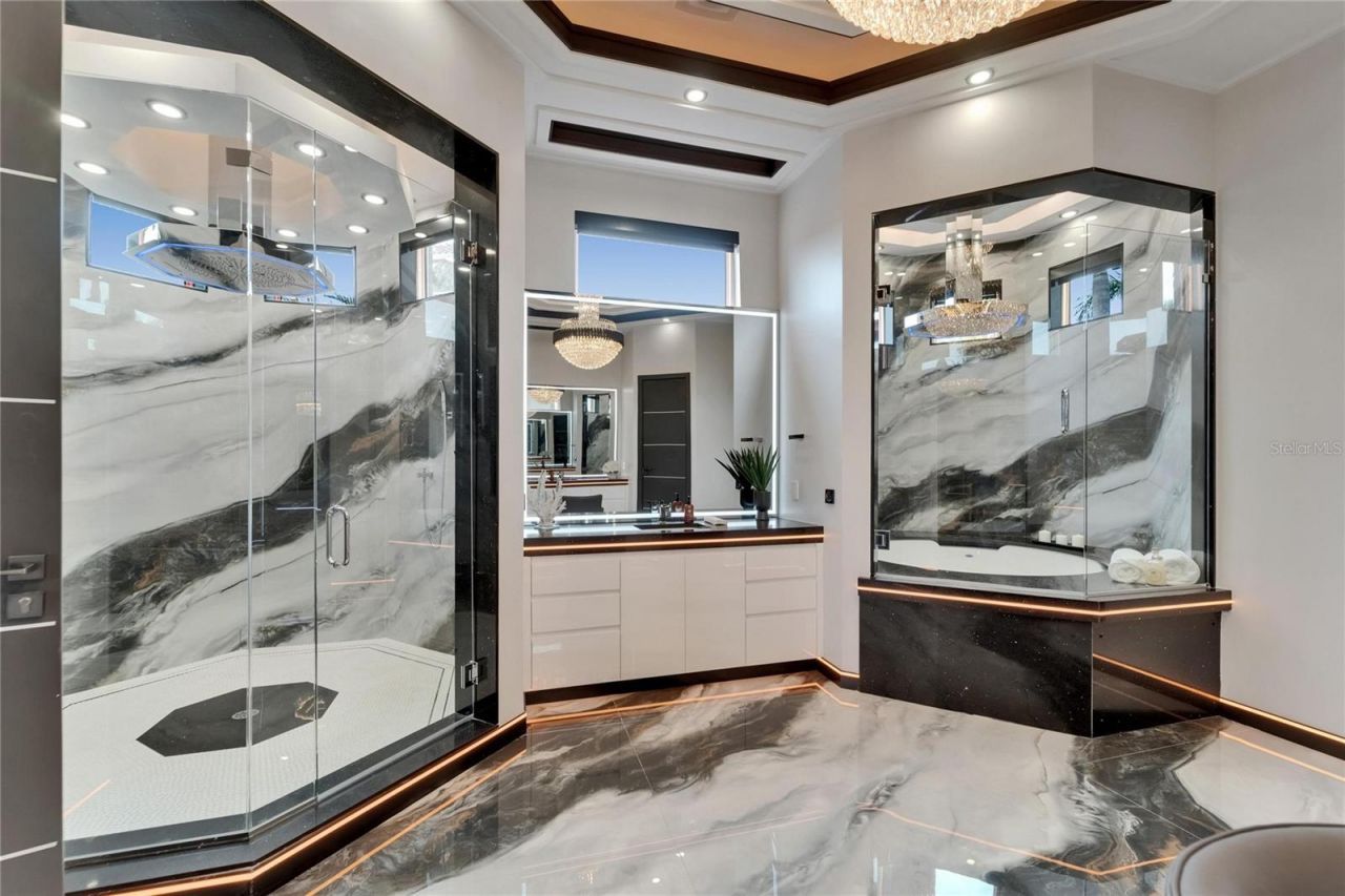 6526 Surfside Boulevard, Apollo Beach, FL 33572 Photo