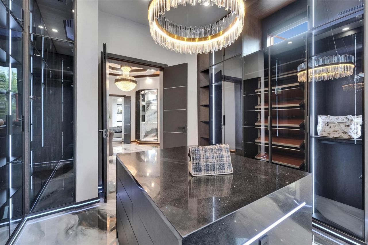 6526 Surfside Boulevard, Apollo Beach, FL 33572 Photo