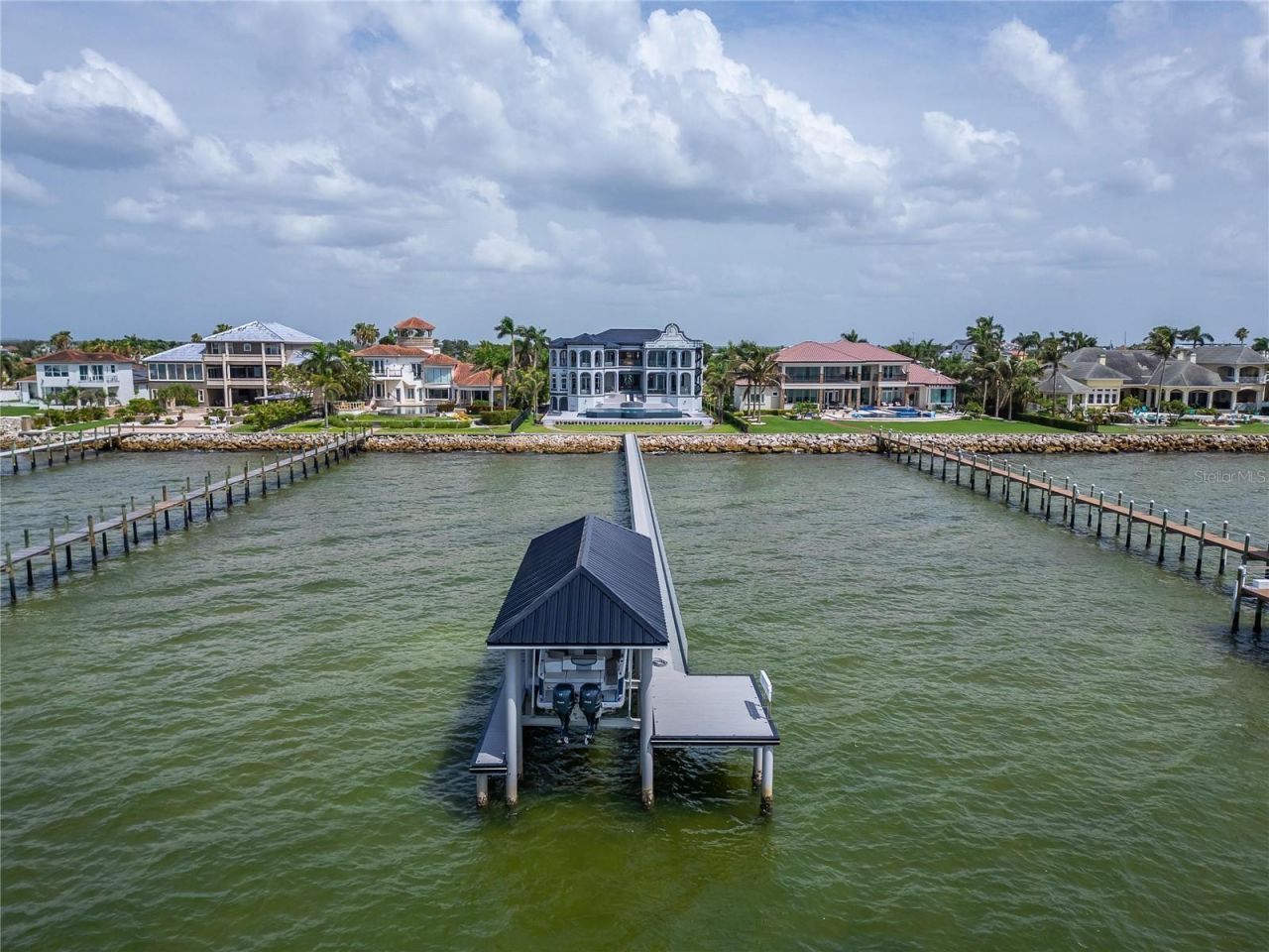 6526 Surfside Boulevard, Apollo Beach, FL 33572 Photo