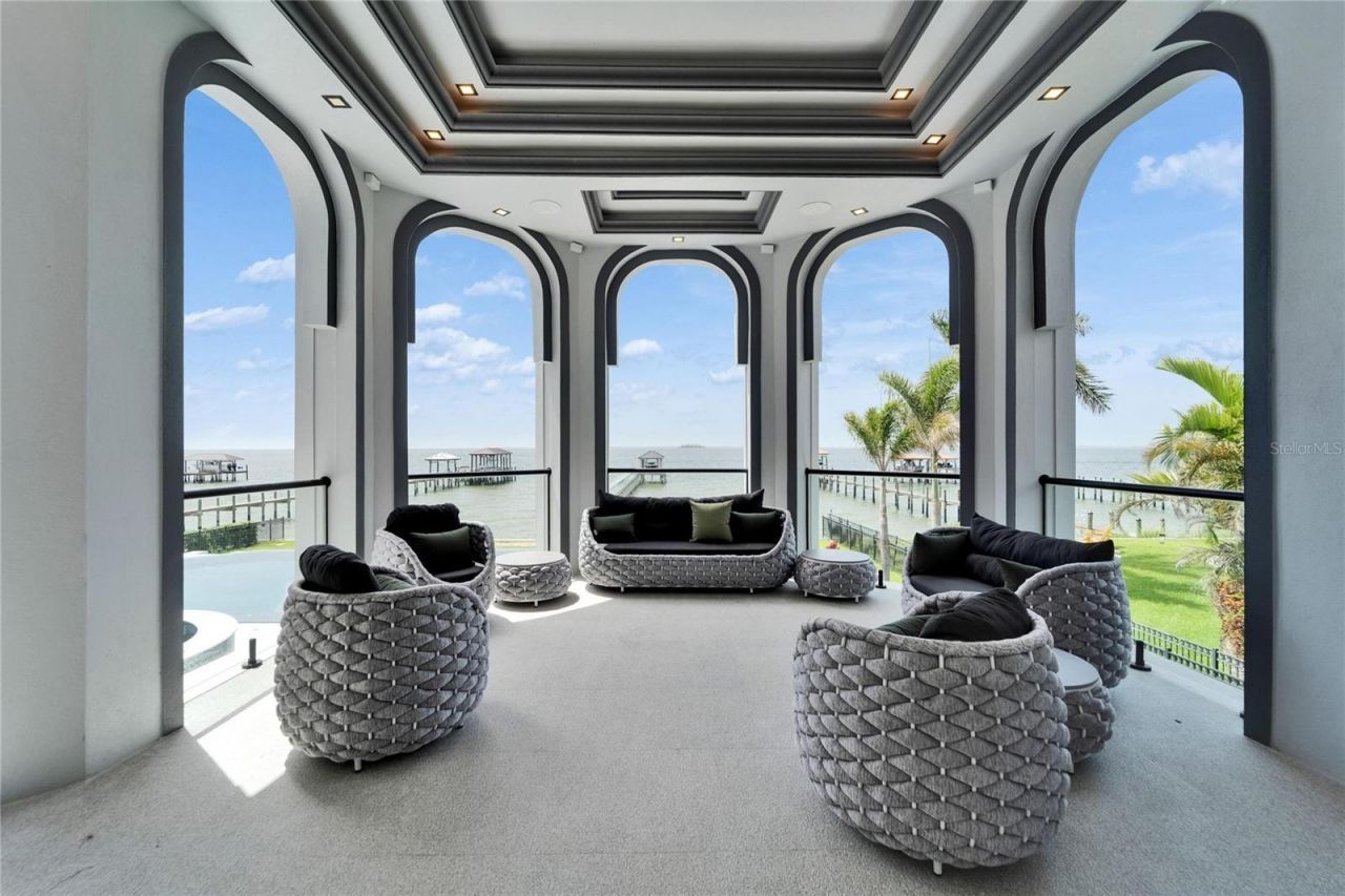 6526 Surfside Boulevard, Apollo Beach, FL 33572 Photo