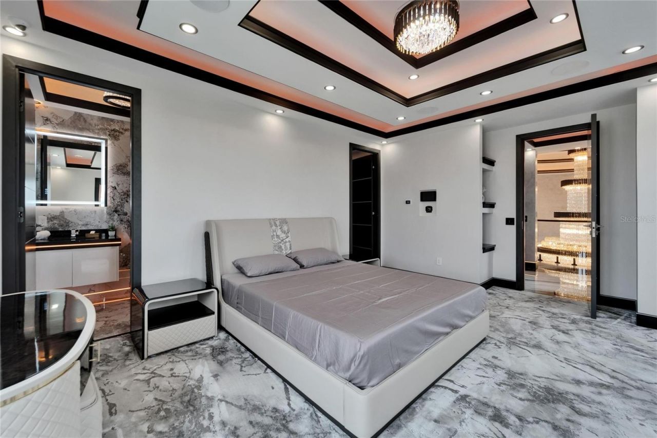 6526 Surfside Boulevard, Apollo Beach, FL 33572 Photo