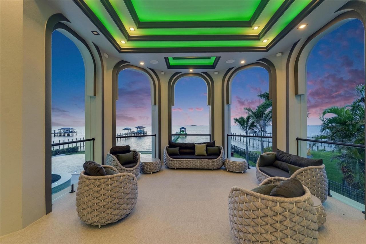 6526 Surfside Boulevard, Apollo Beach, FL 33572 Photo