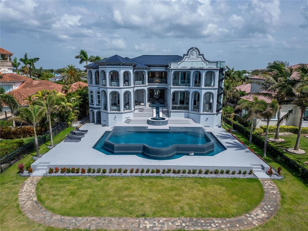 6526 Surfside Boulevard, Apollo Beach, FL 33572 Photo