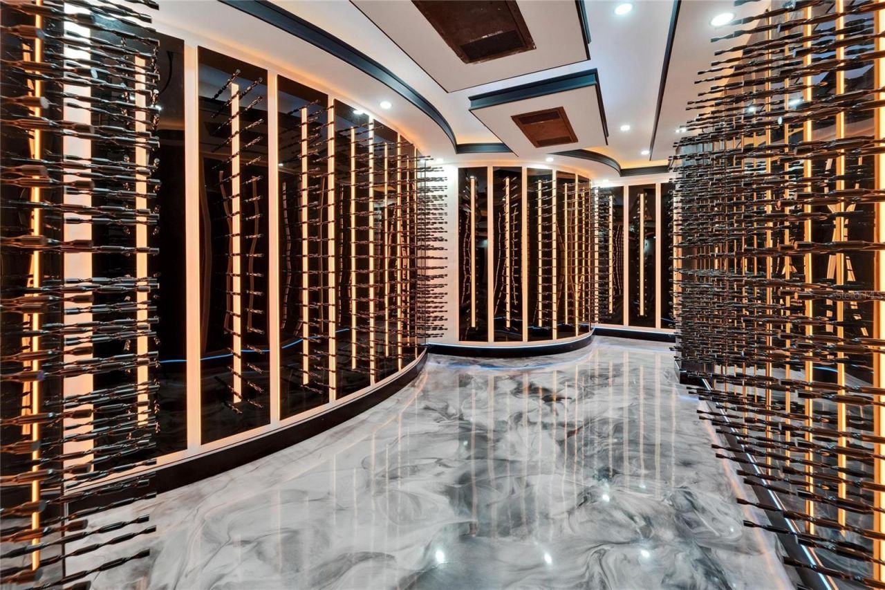 6526 Surfside Boulevard, Apollo Beach, FL 33572 Photo