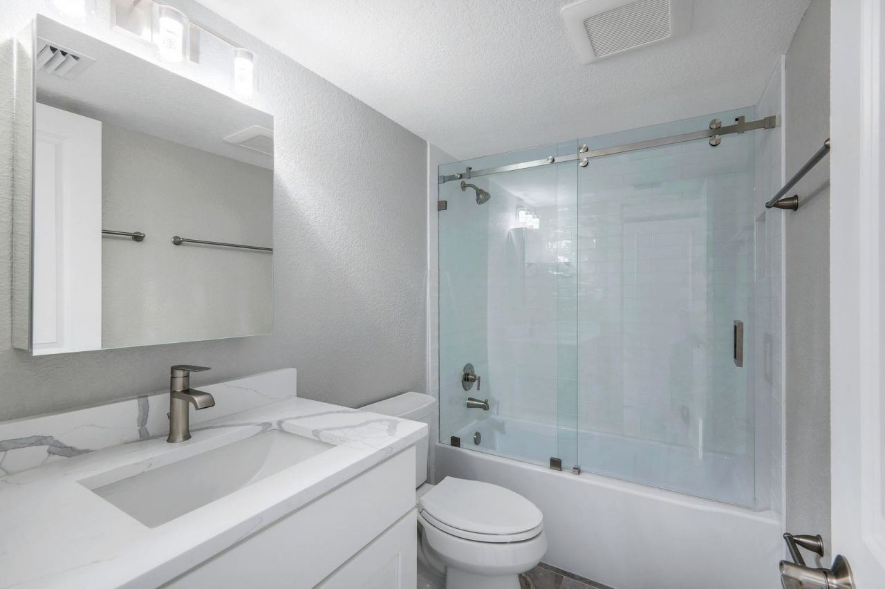 1501 Middle Gulf Dr, Unit 304J, Sanibel, FL 33957 Photo