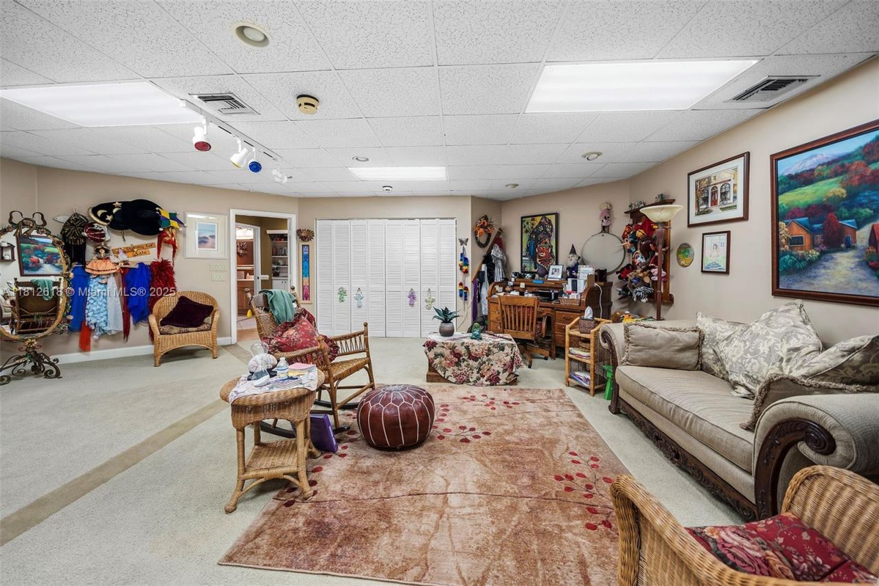 8525 SW 92nd St, Unit 3A, Miami, FL 33156 Photo