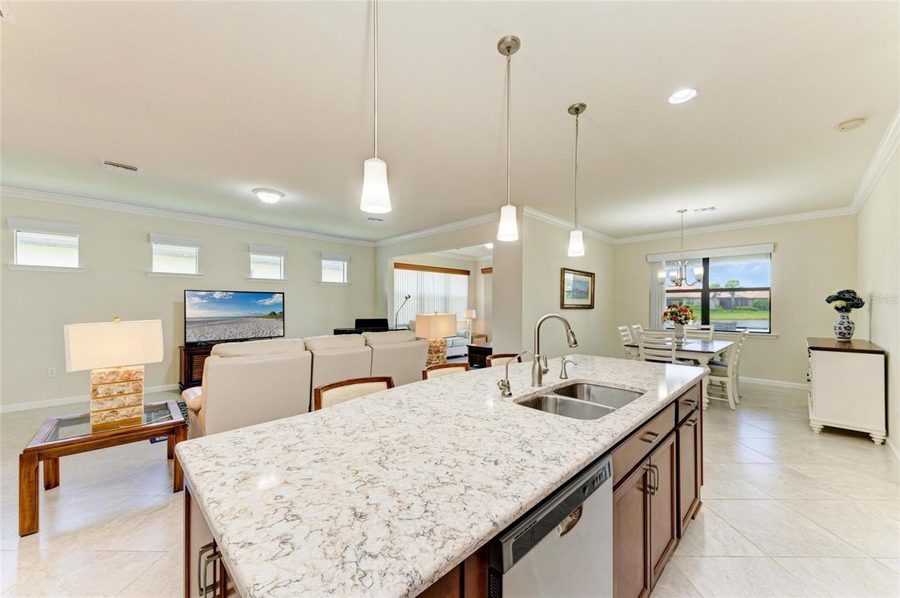 6756 Chester Trail, Lakewood Ranch, FL 34202 Photo