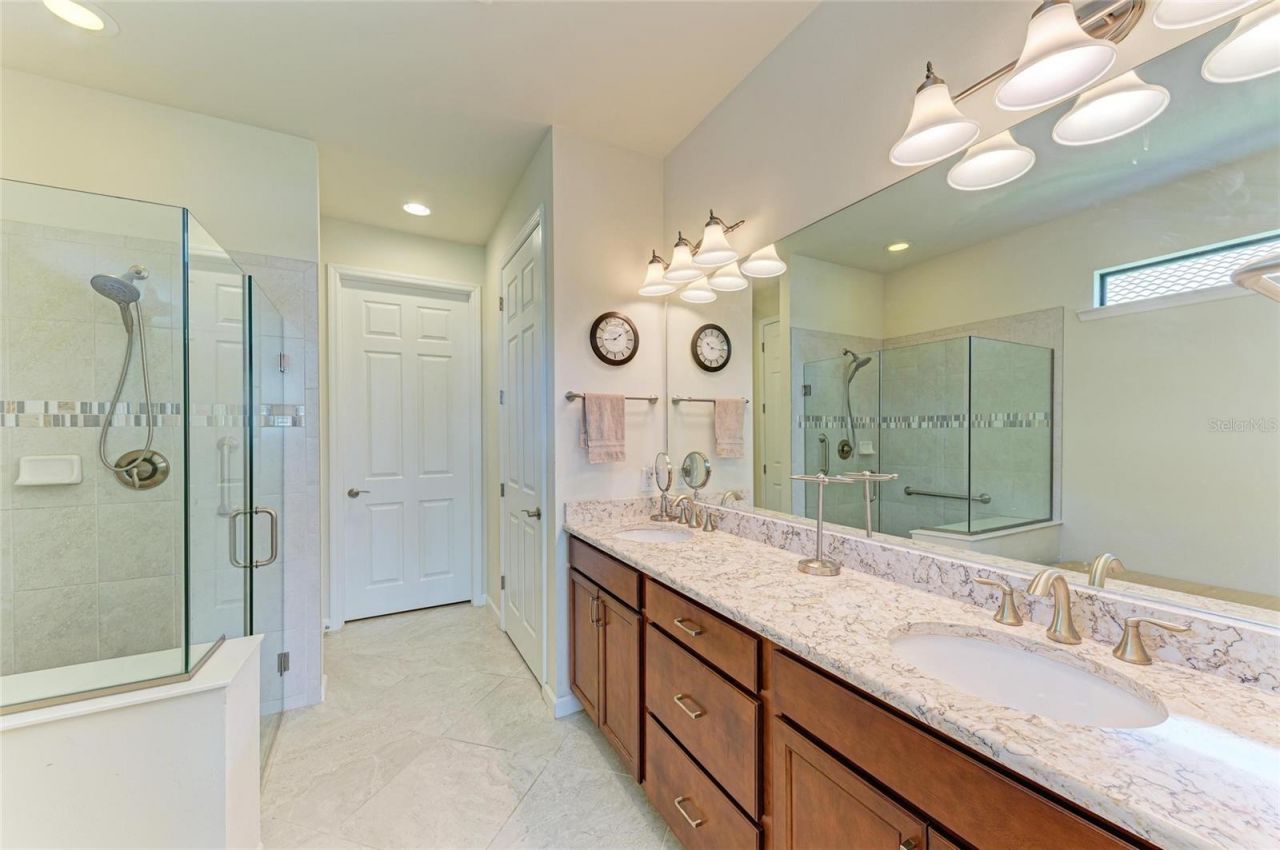 6756 Chester Trail, Lakewood Ranch, FL 34202 Photo