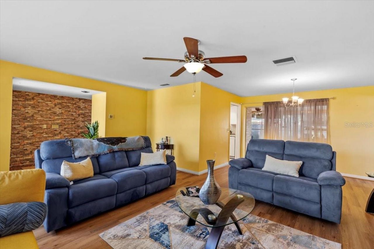 1453 62nd Terrace S, Saint Petersburg, FL 33705 Photo