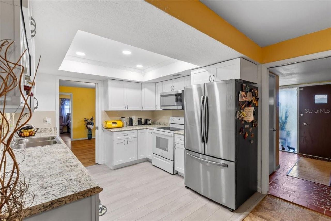 1453 62nd Terrace S, Saint Petersburg, FL 33705 Photo