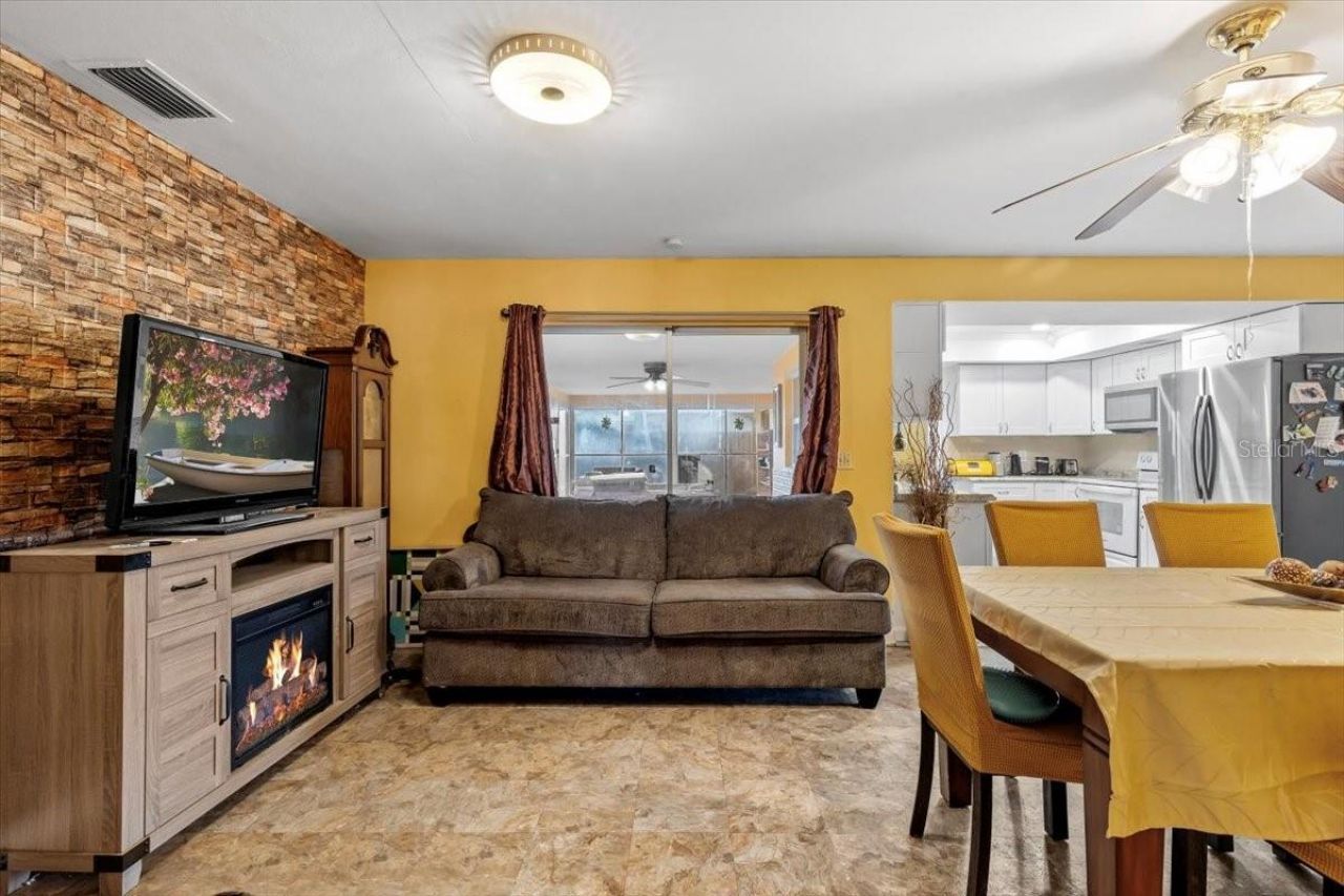 1453 62nd Terrace S, Saint Petersburg, FL 33705 Photo