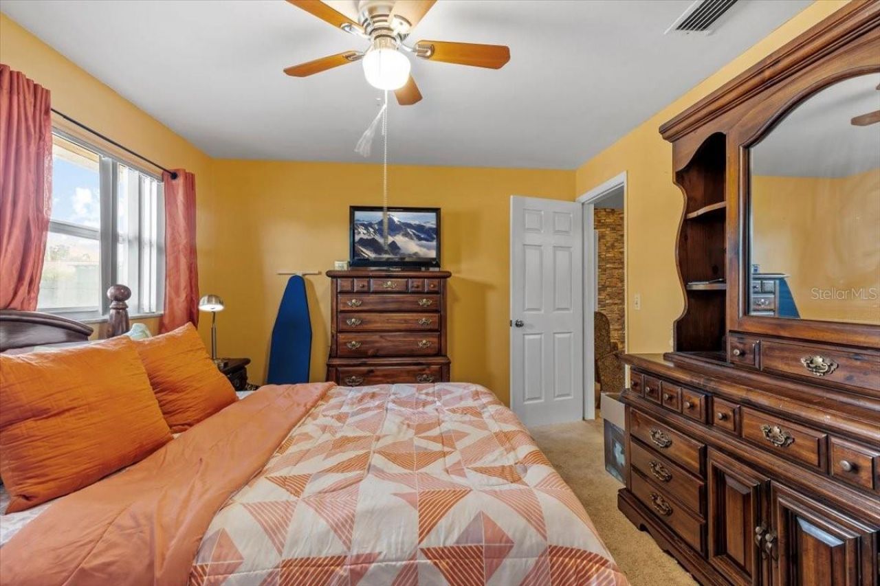 1453 62nd Terrace S, Saint Petersburg, FL 33705 Photo