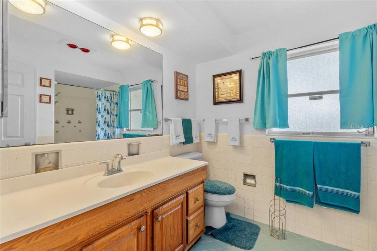 1453 62nd Terrace S, Saint Petersburg, FL 33705 Photo