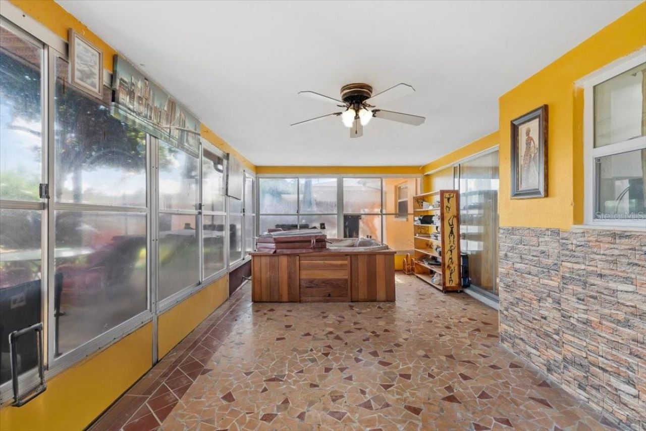 1453 62nd Terrace S, Saint Petersburg, FL 33705 Photo