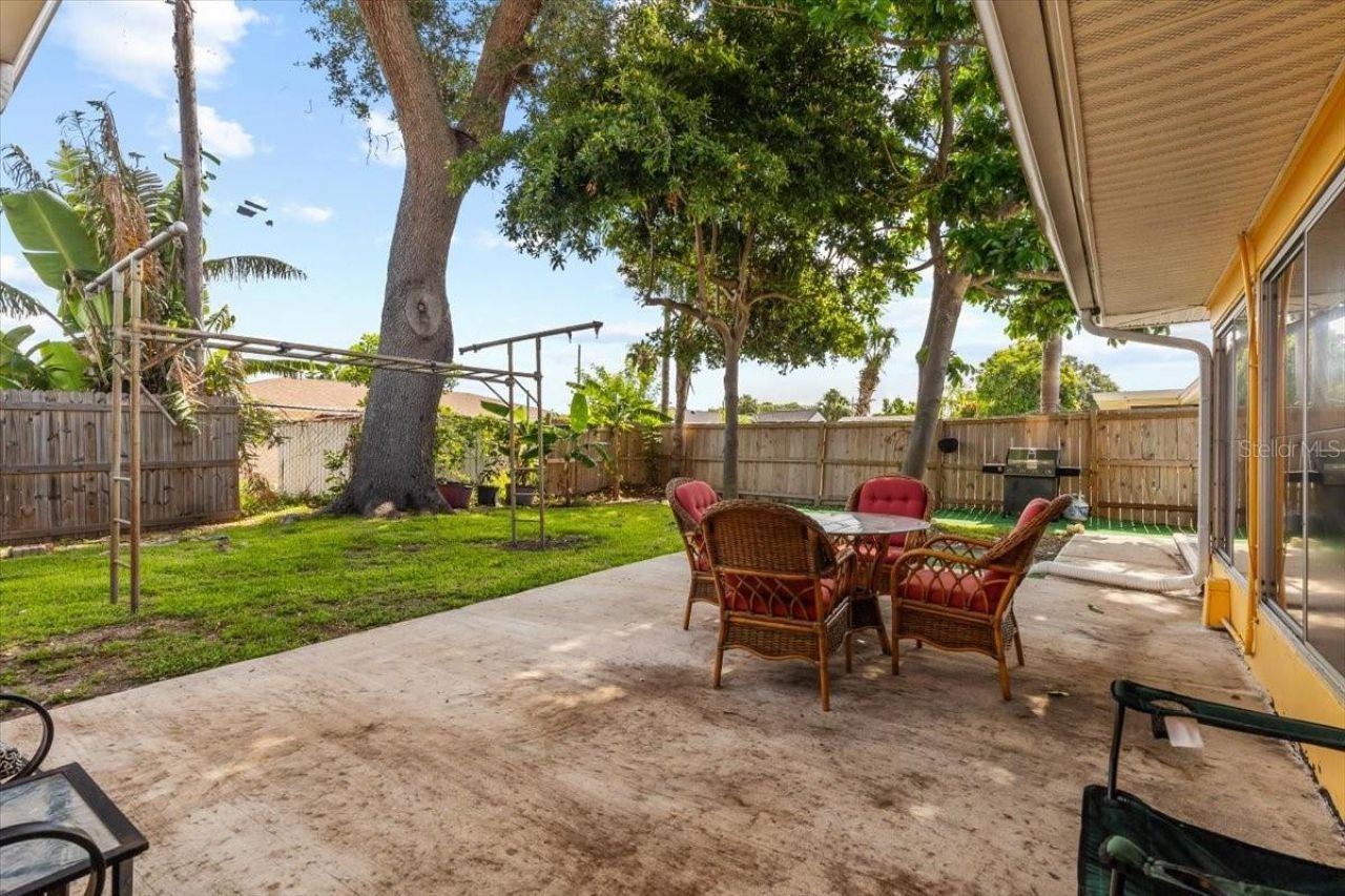 1453 62nd Terrace S, Saint Petersburg, FL 33705 Photo