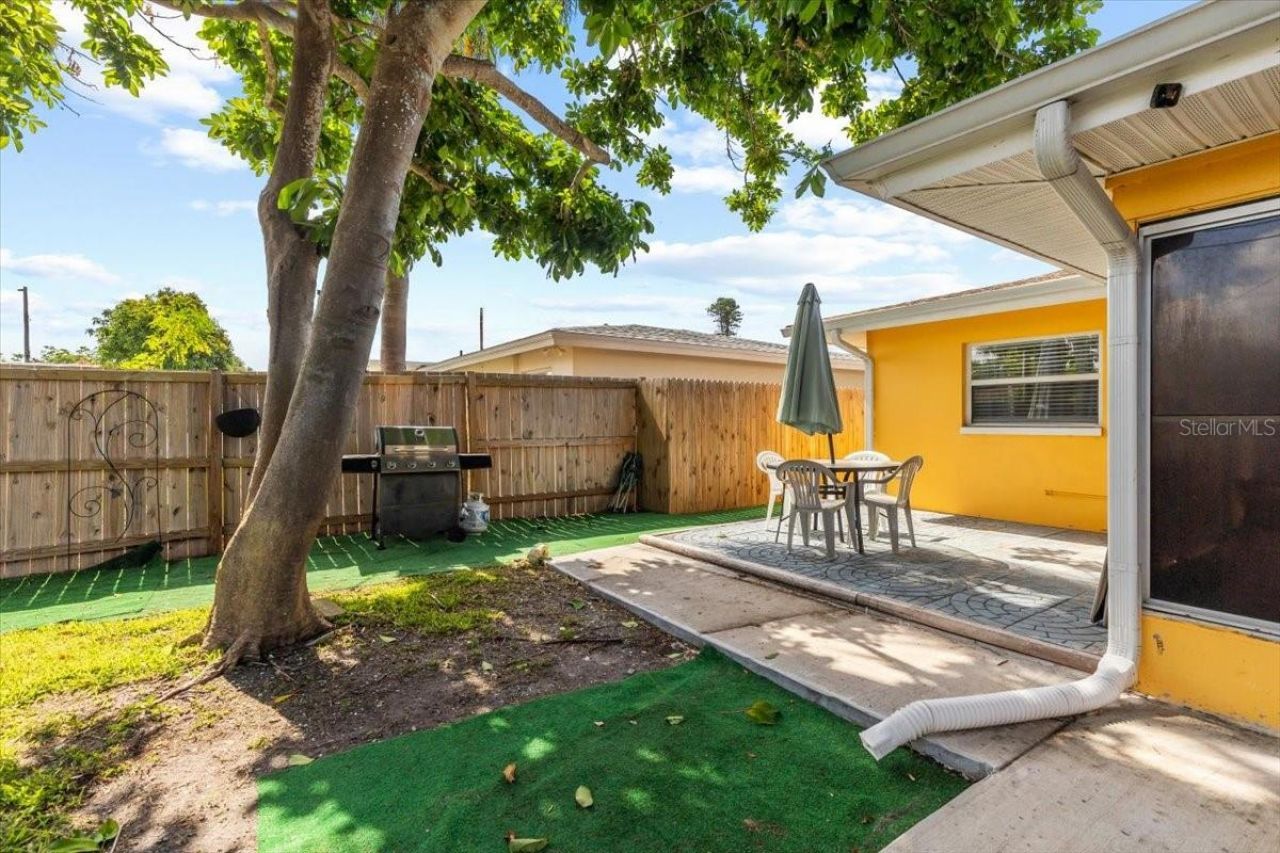 1453 62nd Terrace S, Saint Petersburg, FL 33705 Photo