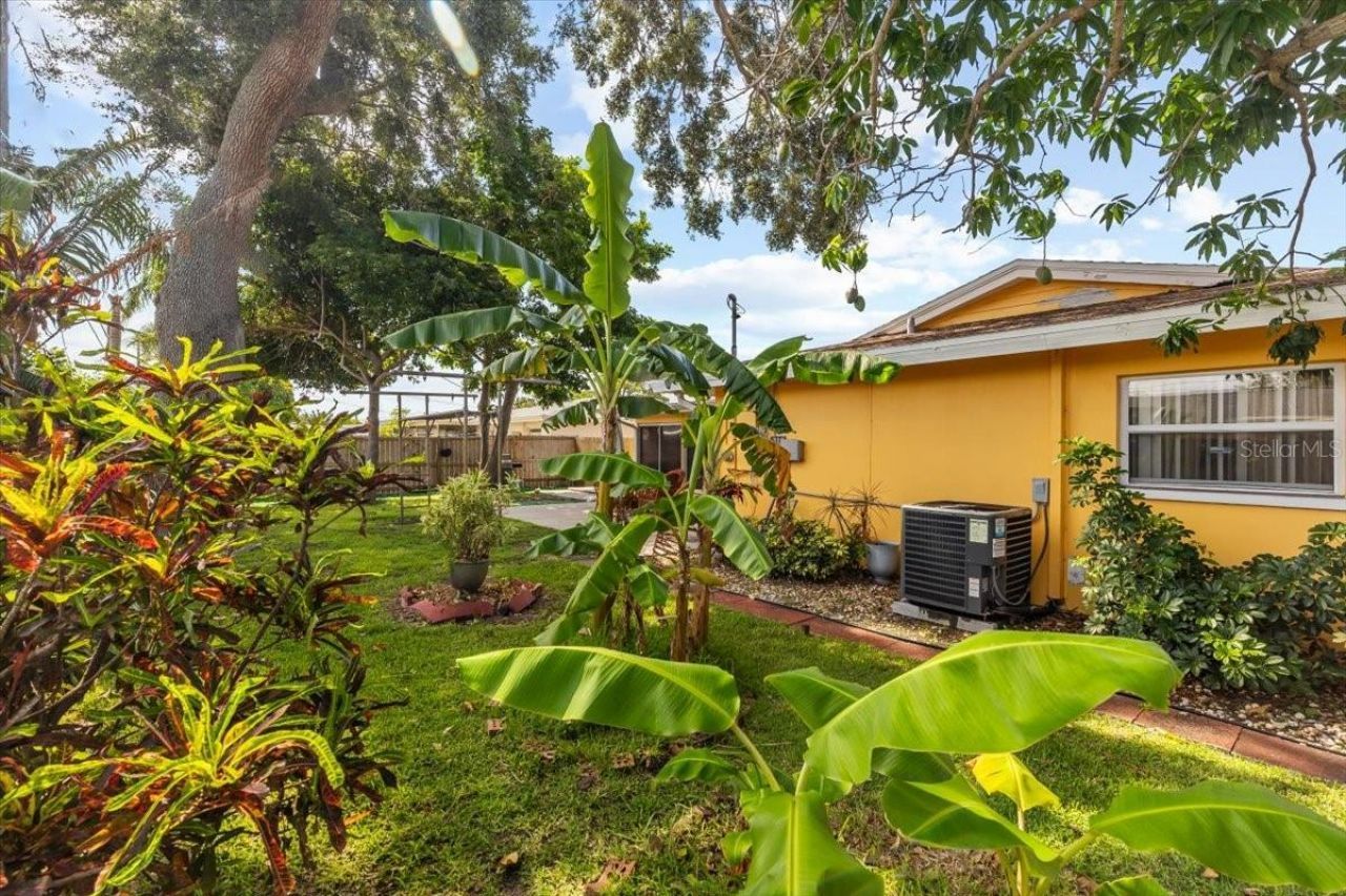 1453 62nd Terrace S, Saint Petersburg, FL 33705 Photo