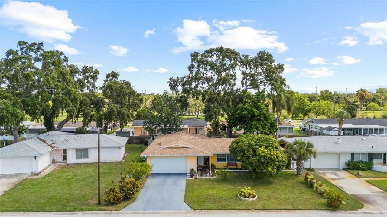 1453 62nd Terrace S, Saint Petersburg, FL 33705 Photo