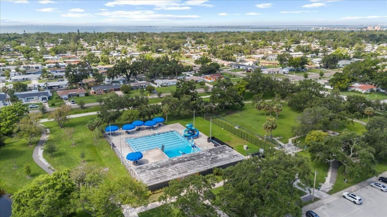 1453 62nd Terrace S, Saint Petersburg, FL 33705 Photo