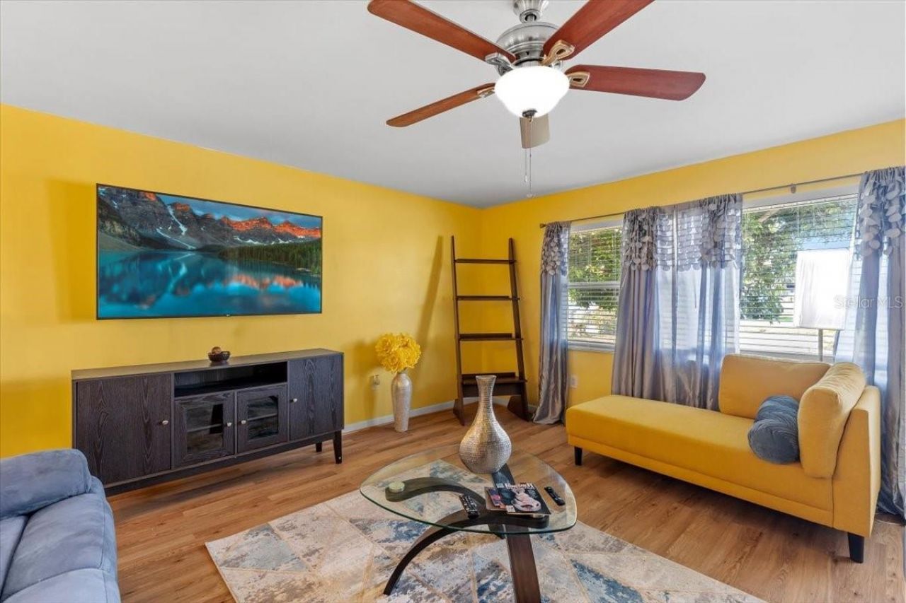 1453 62nd Terrace S, Saint Petersburg, FL 33705 Photo