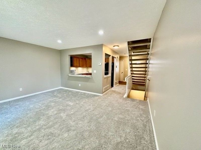 1330 Meadow Run, Copley, OH 44321 Photo 3