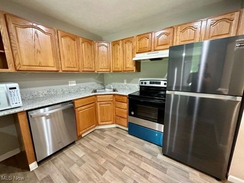 1330 Meadow Run, Copley, OH 44321 Photo 5