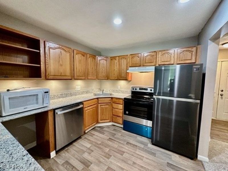 1330 Meadow Run, Copley, OH 44321 Photo 6