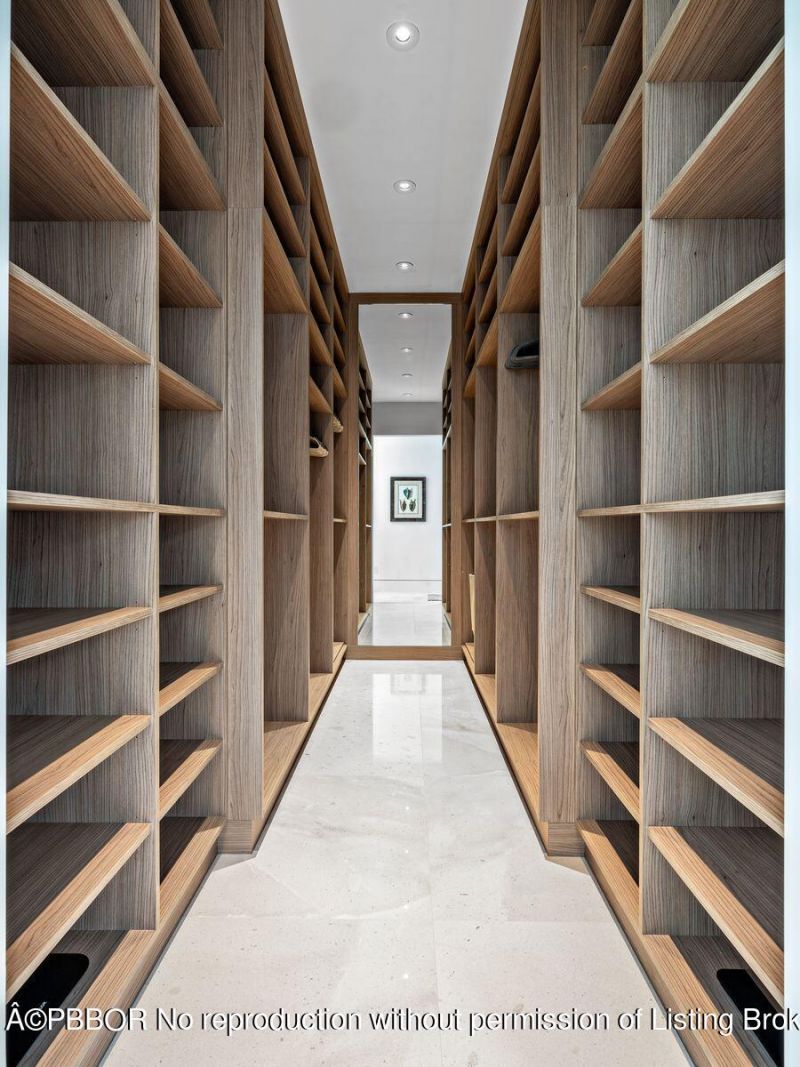 135 Churchill Road, West Palm Beach, FL 33405 Photo