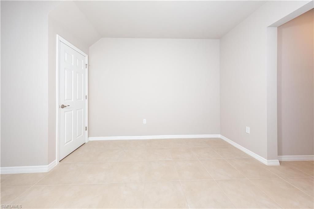 15307 Wildflower Cir, Naples, FL 34119 Photo