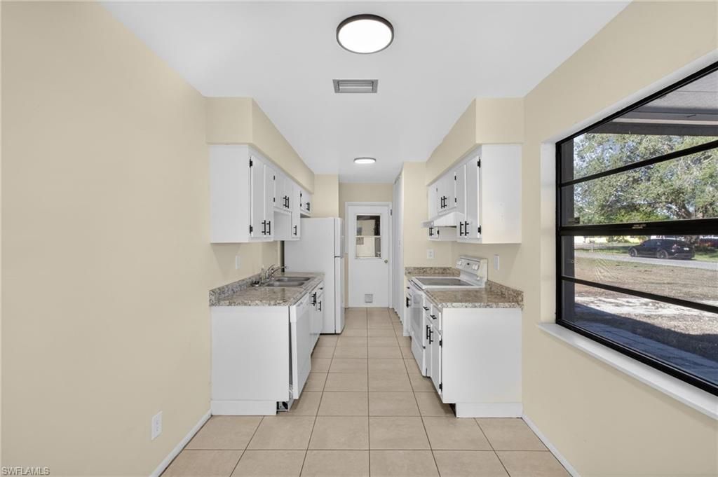 106 Stetson St, Lehigh Acres, FL 33936 Photo